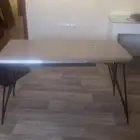 طاوله للبيع بالرياض