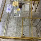 طاوله صاله كبيره معها اربع طاولات خدمه