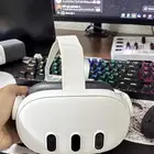 نظارة واقع افتراضي ميتا كويست 3