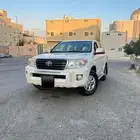 ( تم البيع )تويوتا جكس ار 3 فل الفل 2012