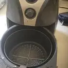 قلايه هوائيه نظيفه مافيها اي عيب وشركتها معروفه