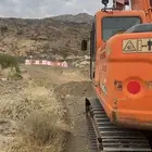 بوكلين قص وتسويه وبناء جدران