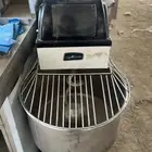 عجانة حلزوني مستعمل نظيف