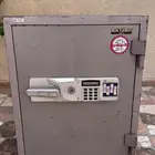 للبيع خزنه أموال علي السوم