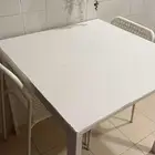 طاوله طعام