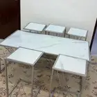 طاوله معه ست قطع نفس معها
