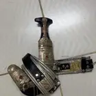 خنجر حديد حاد