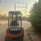 رافعه شوكيه. رافعه تلسكوبيه. للإيجار الشهري واليومي