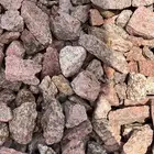 حجر احمر لزينه وصناعات اخرى