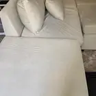 كنب حرف L مع طاولة تلفزيون مع طاولة قهوة واربع قطع جانبيه