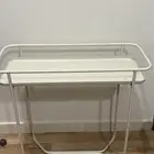 استاند نباتات أو مدخل حق شموع وعطورات. من ايكيا جديد.