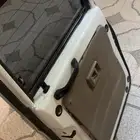 باب ربع خلفي خليجي بكامل ملحقاته مرشوش