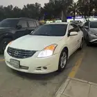 للبيع نيسان التيما 2010