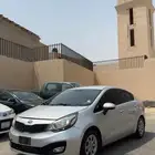 كيا ريو 2014 ستاندر السياره كل شي تمام فيها أمورها طيبه