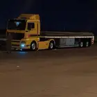 سطحه لنقل البركسات والغرف