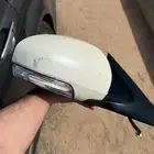 مراية افالون 2011 يمين