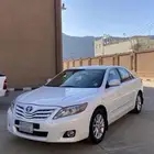 كامري 2011 فل كامل قير عايدي بودي بلد مرشوش قطعتين فقط بدون