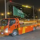 سطحه داخل وخارج الرياض