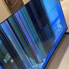 شاشة مكسورة