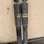 مساعدات هايلوكس خلفية للبيع