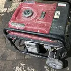 للبيع ماطور كهرب ع بنزين قوة 3500 نضيف وخو الجديد