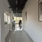 مكتب للتقبيل ( نقل قدم) مع الاثاث