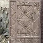 باب للبيع بدون حلق