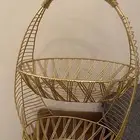 سلة حلويات والمعمول والبيتفور