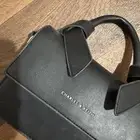 شنطه ماركه استخدام واحد