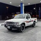 للبيع هايلوكس 2004