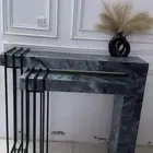 طاولتين مدخل جديده ونظيفه ومافيها اي عيوب