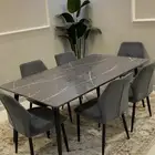 طاوله طعام