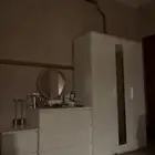 خزانة وتسريحه وكمودينه استخدام نظيف للبيع