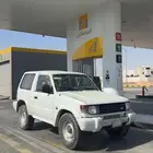 ميتسوبيشي باجيرو 1993 للبيع