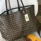 شنط للجامعه ولدوامات