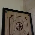 لوحين كيرم كبيرة وواحدة صغيرة نظيفة