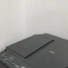 طابعة صور مع الورق