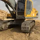 سواق بوكلين اي مقاس خبره في البنيان والقص والحفريات