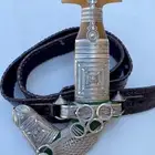 خنجر شبيه زراف