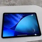 ايباد pro الجيل الثالث المعالج M2 الذاكرة 256g يدعم الشريحه