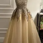 فستان من مصممه كويتيه انلبس 4 ساعات جديد