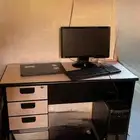 طقم كمبيوتر مكتبي كامل مع المكتب للبيع