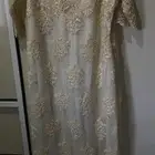 فستان للبيع