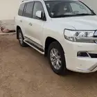 لاندكروزر 2018