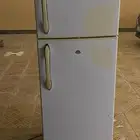 ثلاجه بابين للبيع