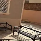 كراسي حديد