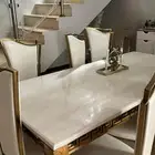 طاوله طعام