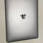 للبيع ماك بوك اير M1 موديل 2020