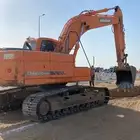حفار بوكلين للايجار هدم وحفر الاراضي