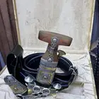 جنبيه حك زراف